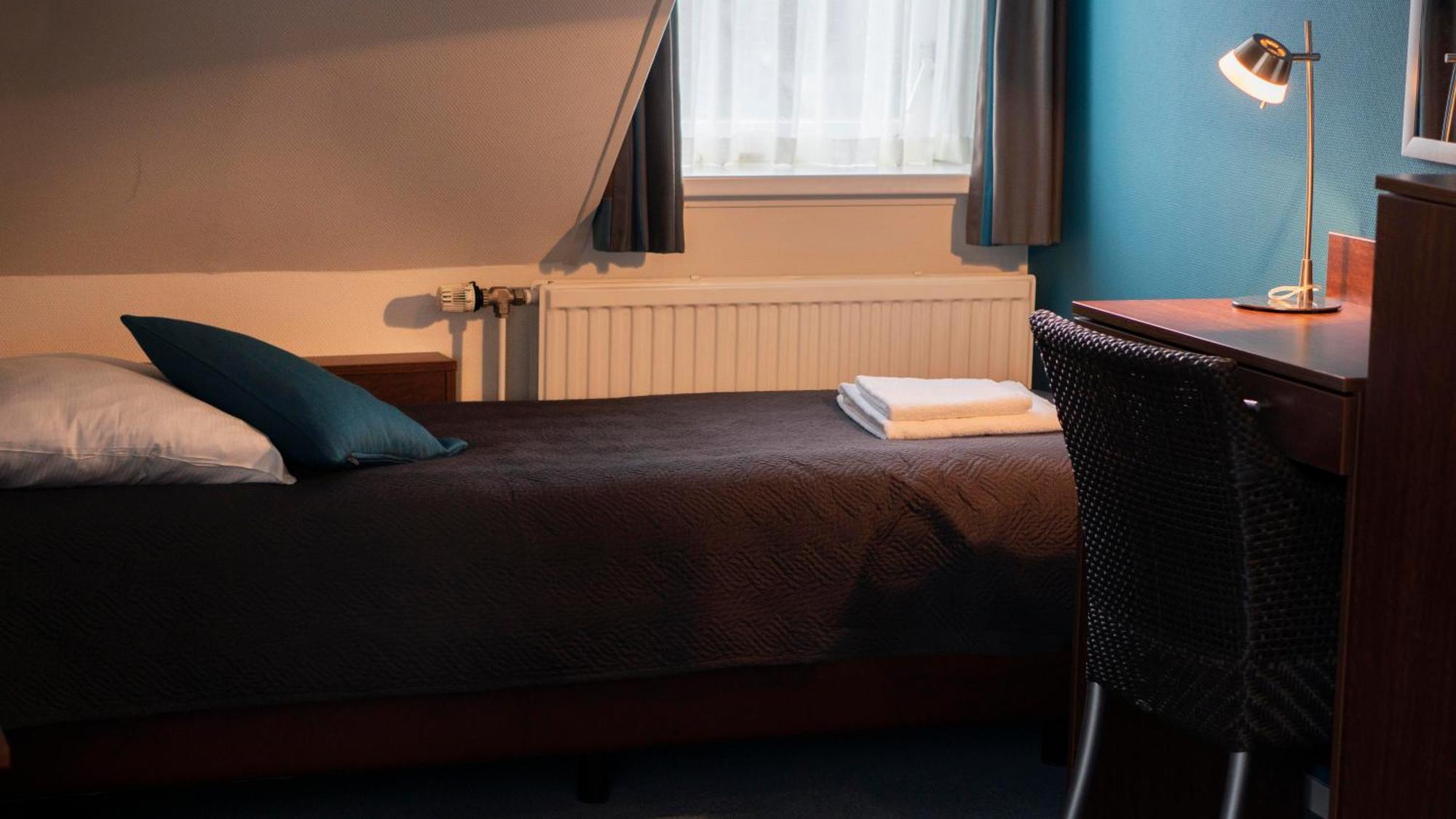 Hotel Oepkes Вест-Терсхеллінґ Номер фото